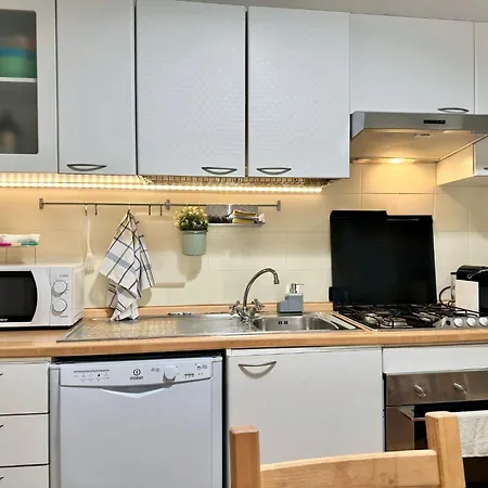 2 Min To Acquarium Porto Antico Vanilla Lejlighed