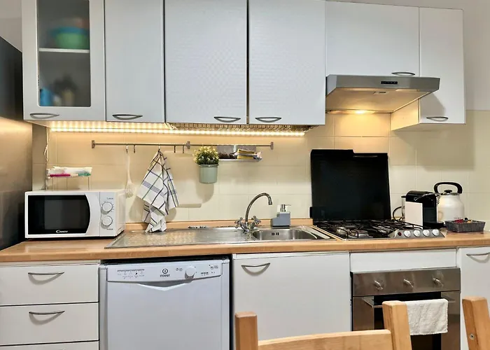 2 Min To Acquarium Porto Antico Vanilla Lejlighed