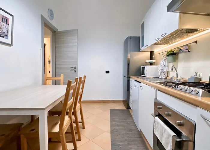 2 Min To Acquarium Porto Antico Vanilla Lejlighed