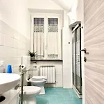 2 Min To Acquarium Porto Antico Vanilla Apartament *
